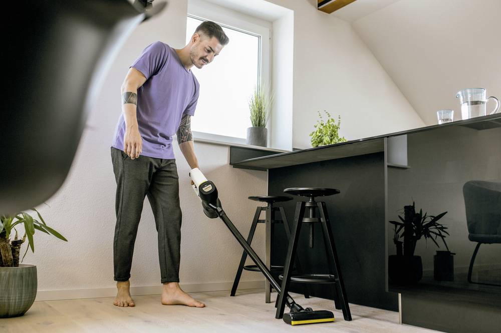 Akuga-tolmuimeja-VC-4-Cordless-myHome-Karcher-2